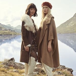 Off duty ❤️ oversized poncho